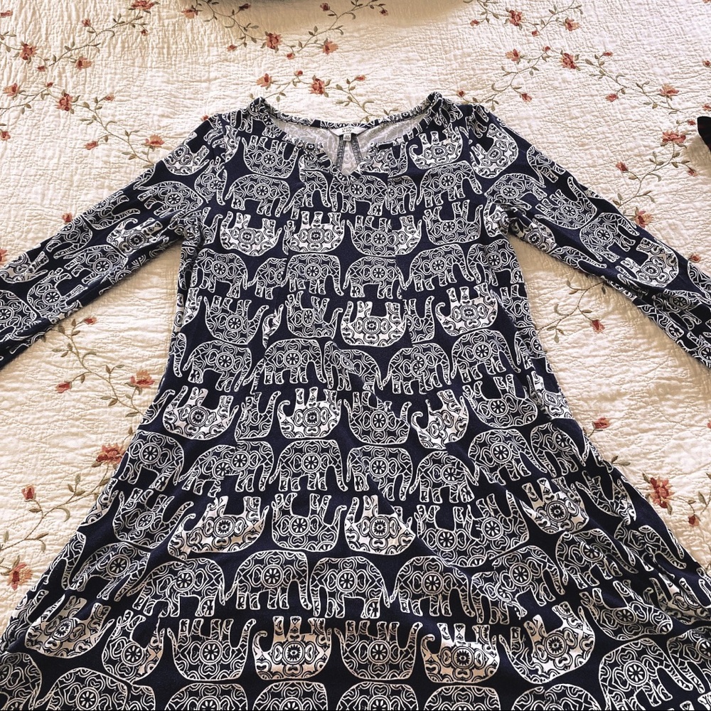 Crown & Ivy Elephant print dress long sleeve xs